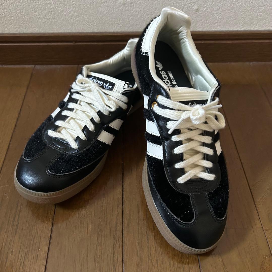 adidas スニーカー ブラック/ホワイト