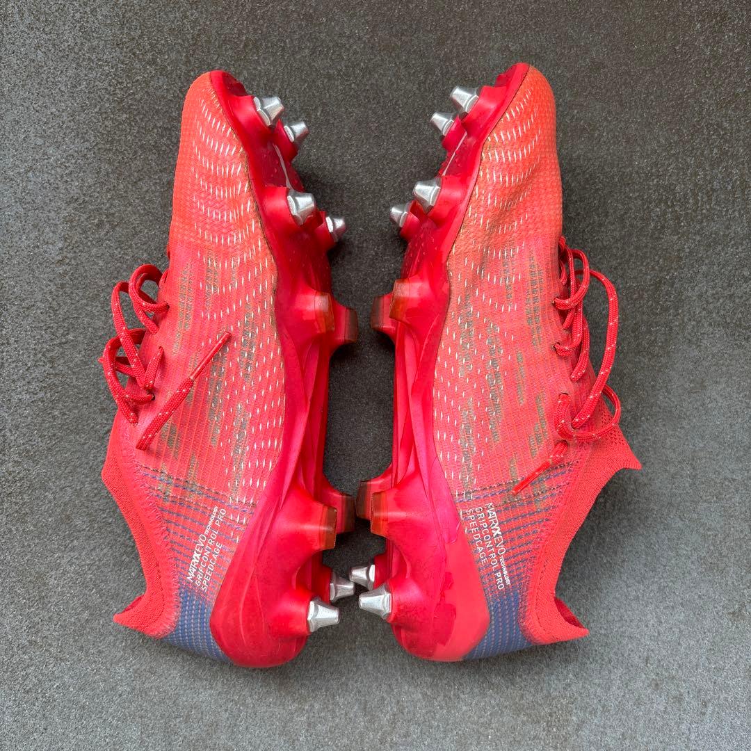 プーマ　サッカースパイク