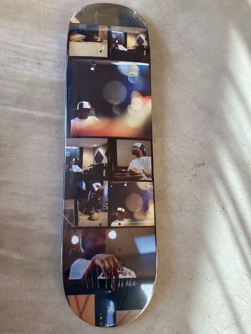 HUF X J DILLA スケートボード　スケボー　ヒップホップ