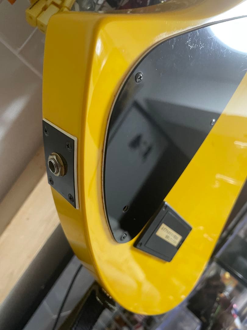 hide MG-145S イエローハート　髑髏ストラップ