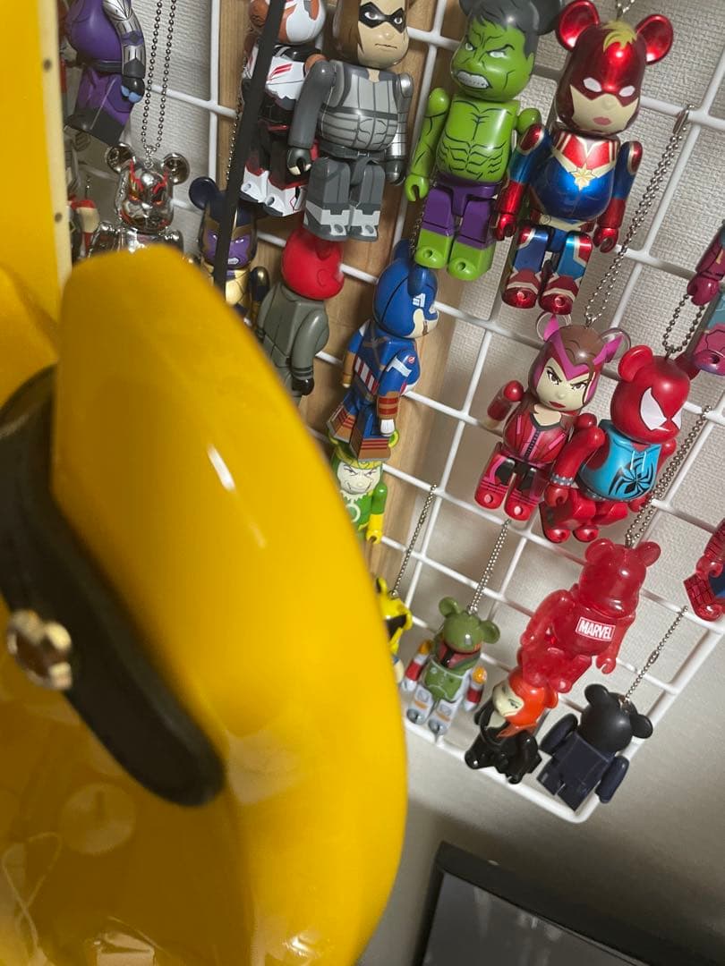 hide MG-145S イエローハート　髑髏ストラップ