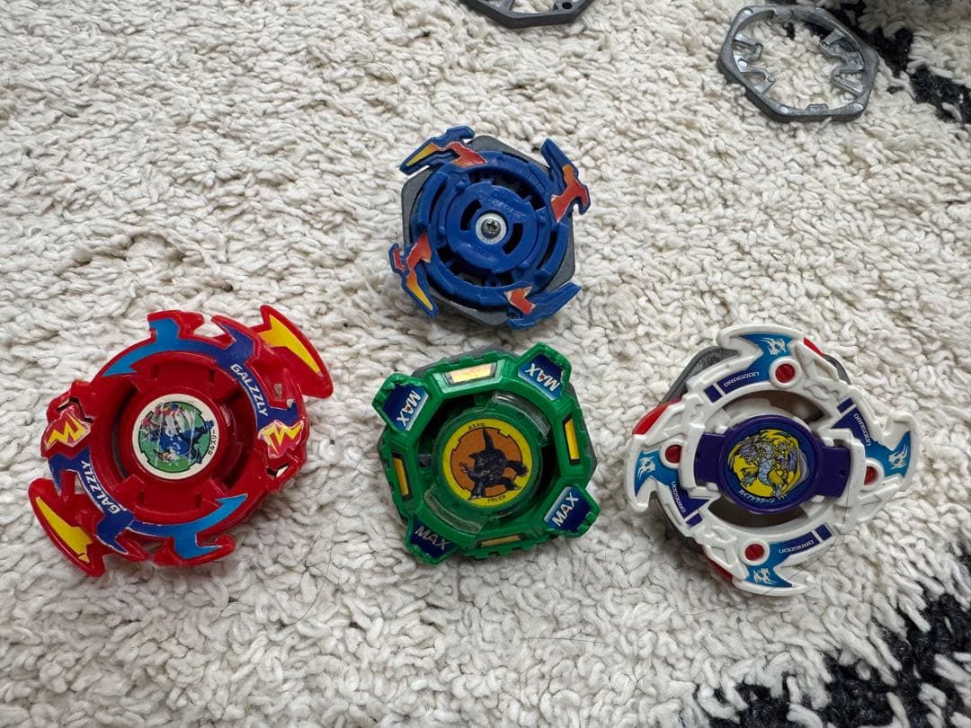 初代ベイブレード　コレクションにどうぞ