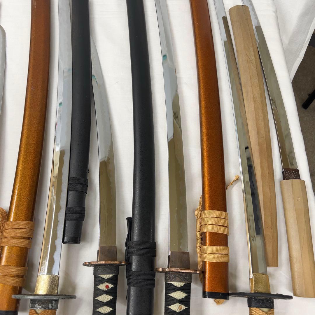 【傷あり】A 模造刀 8本 まとめ 鍔 透かし 太刀鍔 花形鍔 太刀 脇差 白鞘