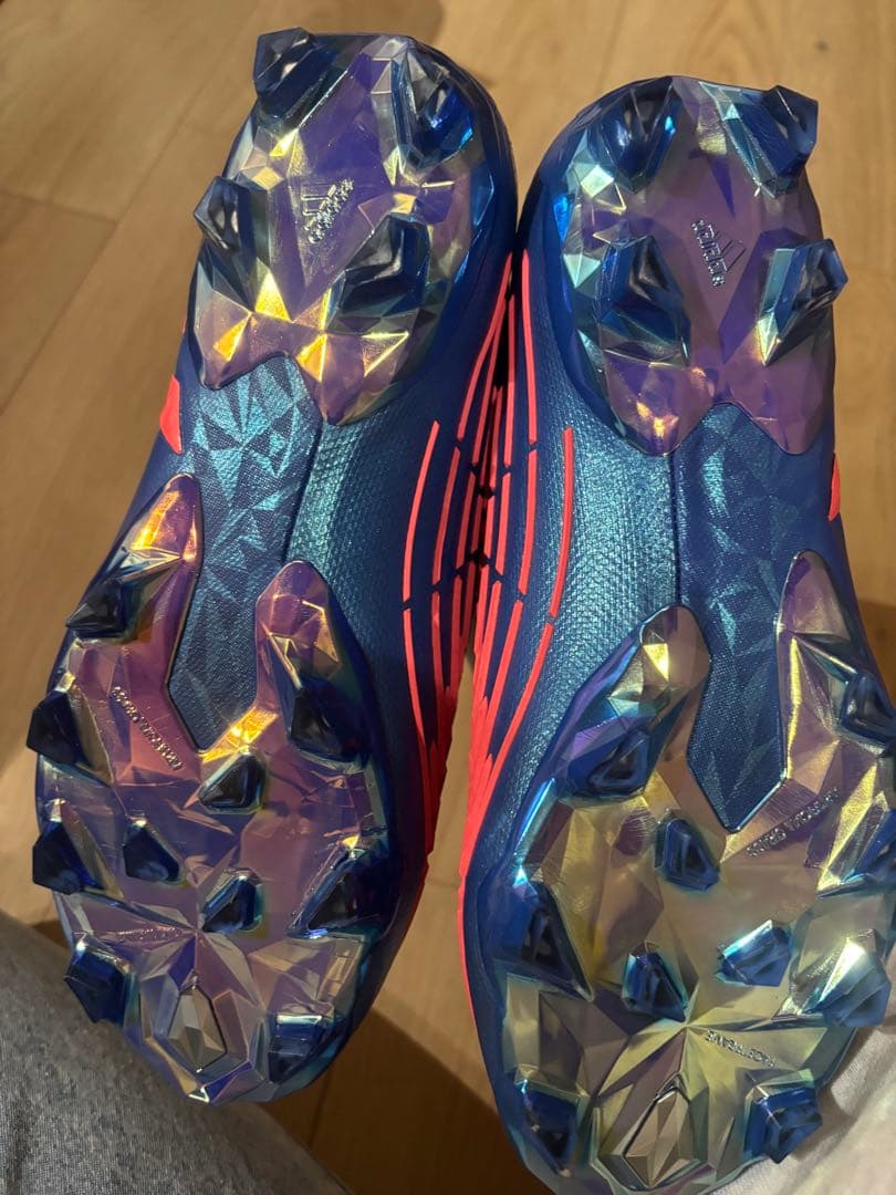 アディダスサッカースパイク26.5値下げ可能