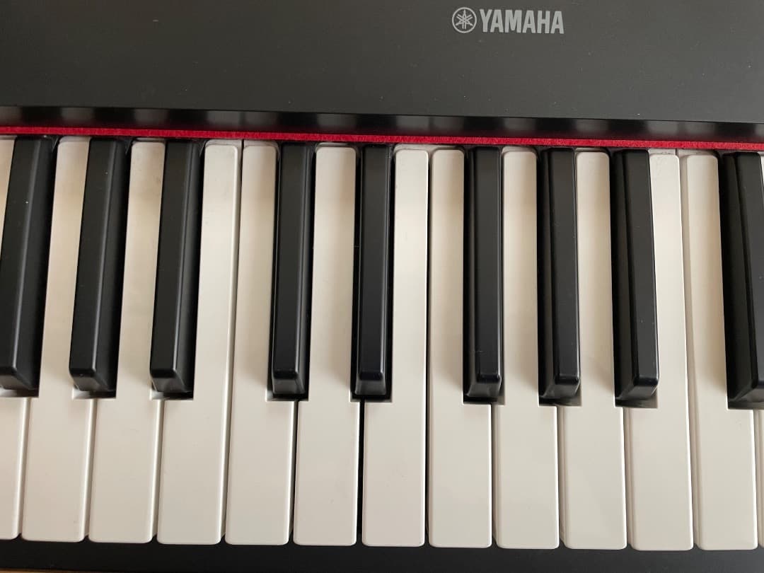 YAMAHA　ヤマハ　電子ピアノ　piaggero NP-12 2020年製