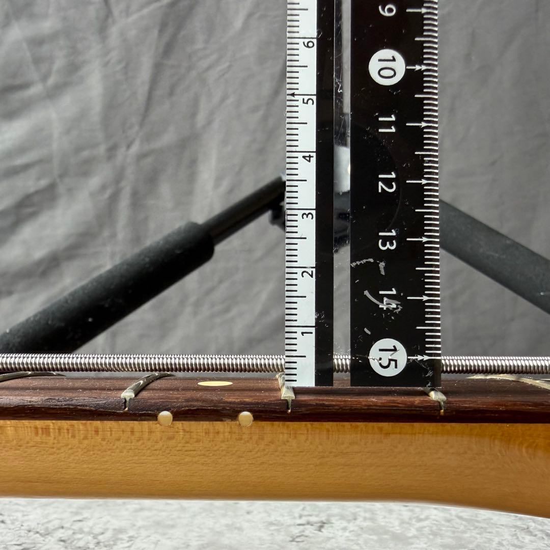 09年製 Fender roadworn 60s jazz bass