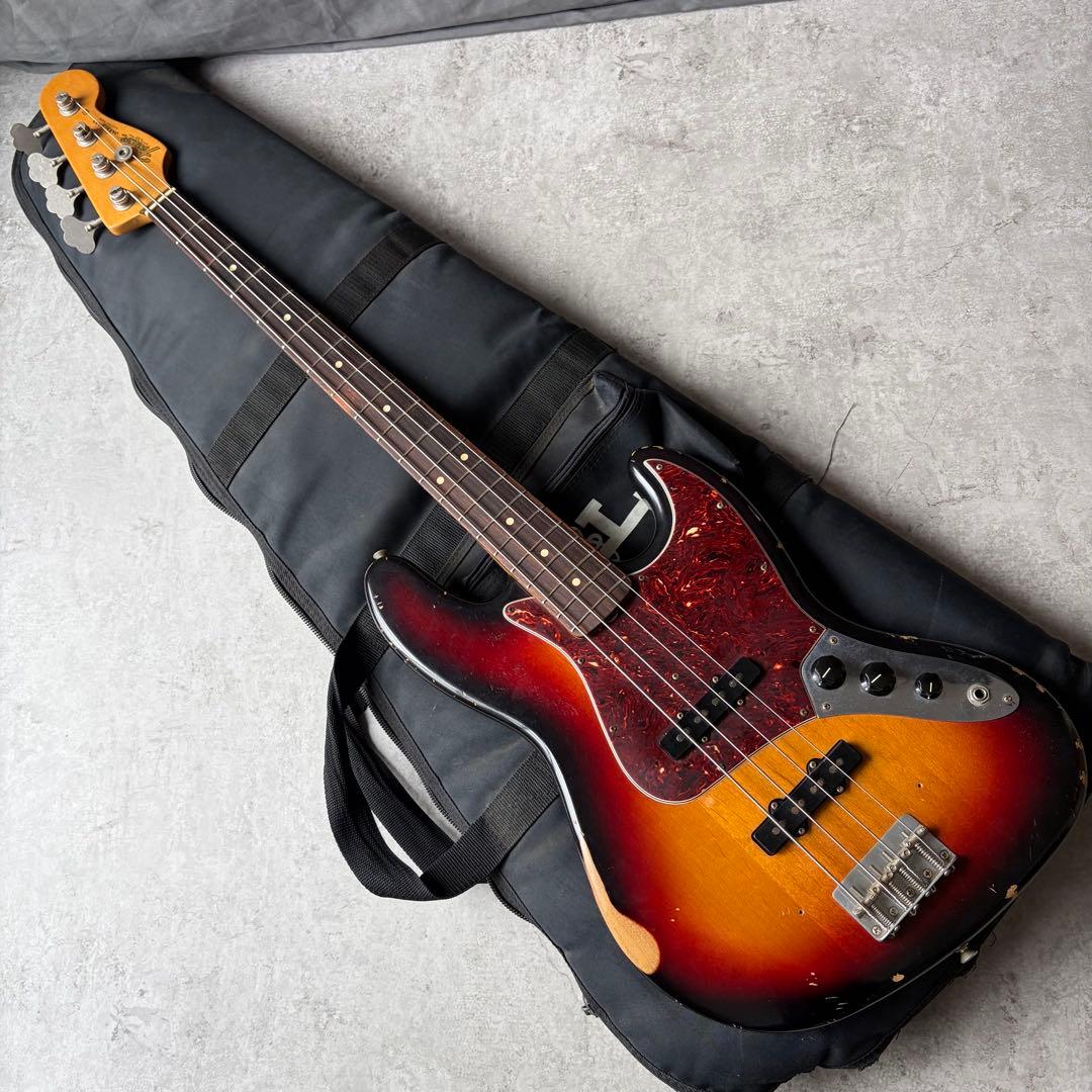 09年製 Fender roadworn 60s jazz bass