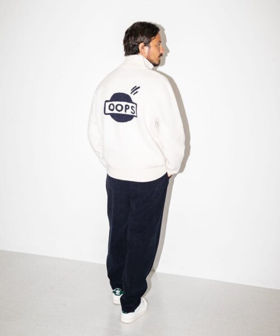 Oops ゴルフ　コーデュロイパンツ　アーバンリサーチサニーレーベル　ネイビー