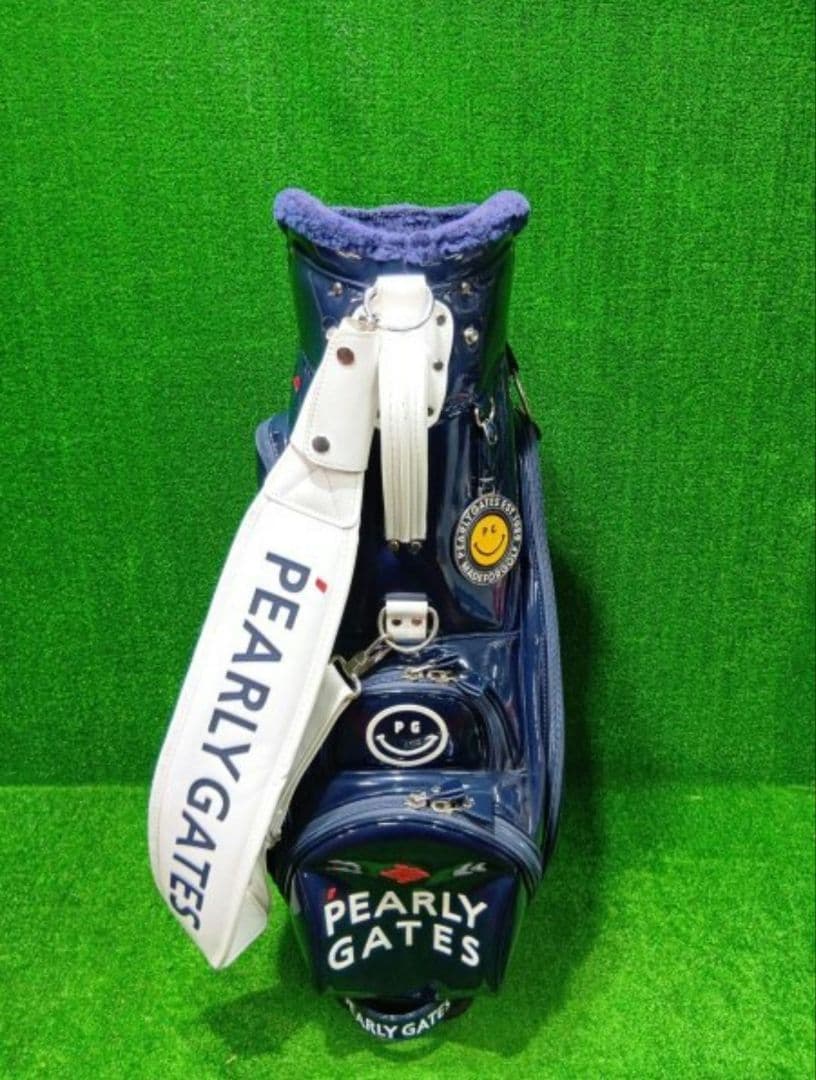 パーリーゲイツ 「超人気商品」 エナメル/キャディバッグ フードカバー付