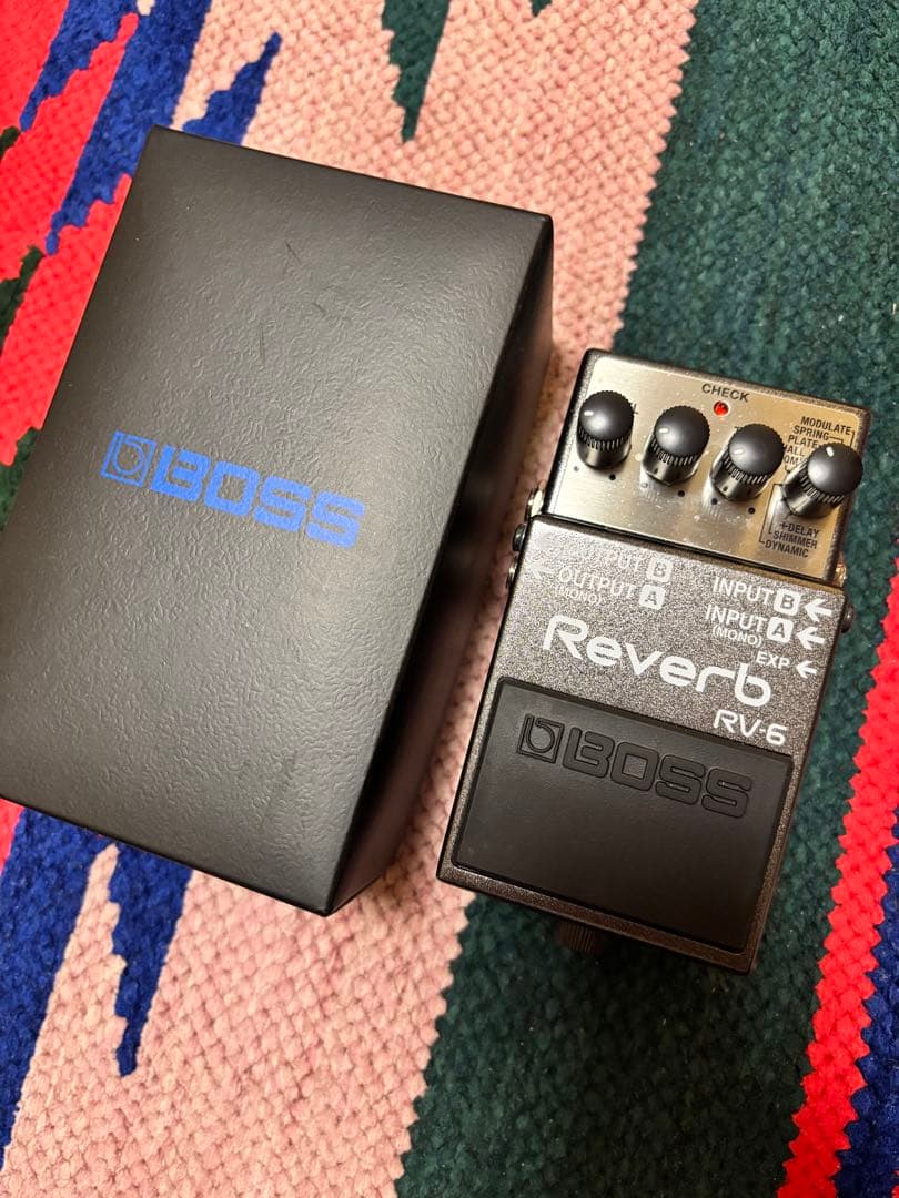 最終値下　BOSS RV-6 リバーブエフェクター 元箱付き