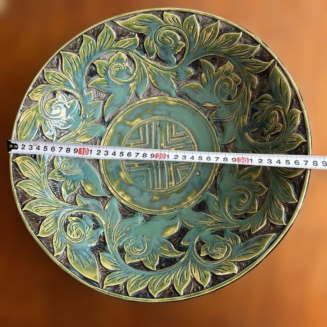 壺屋焼.小橋川永弘.緑釉.唐草.掻き落とし.大皿.希少品.未使用品