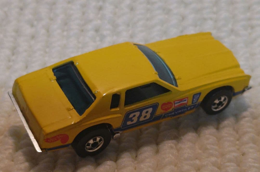 ミニカ 赤箱15 モンテカルロ　香港