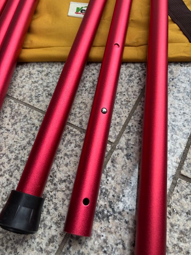 【美品】村の鍛冶屋　伸縮アルミタープポール レッド ４セット　ケース付き