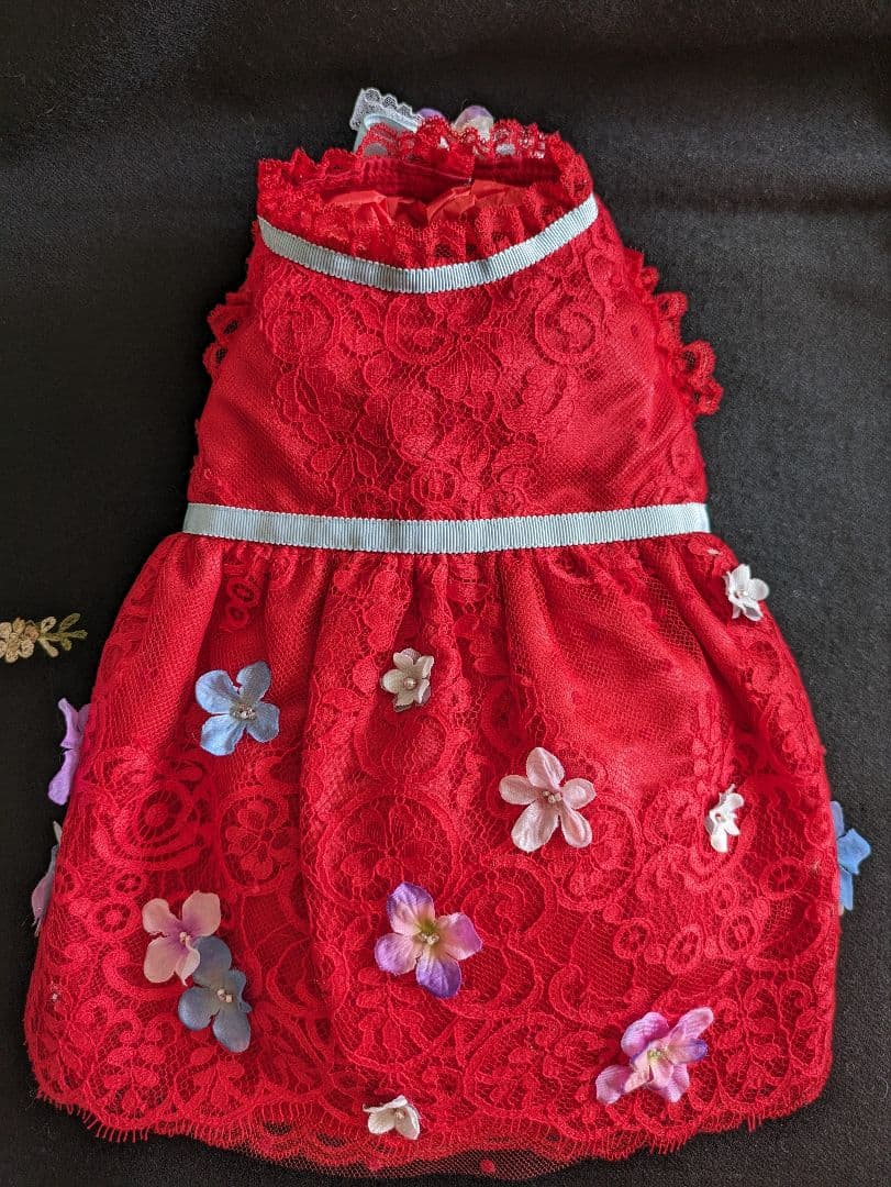 ボンボンジュール　豪華ドレス　レッド