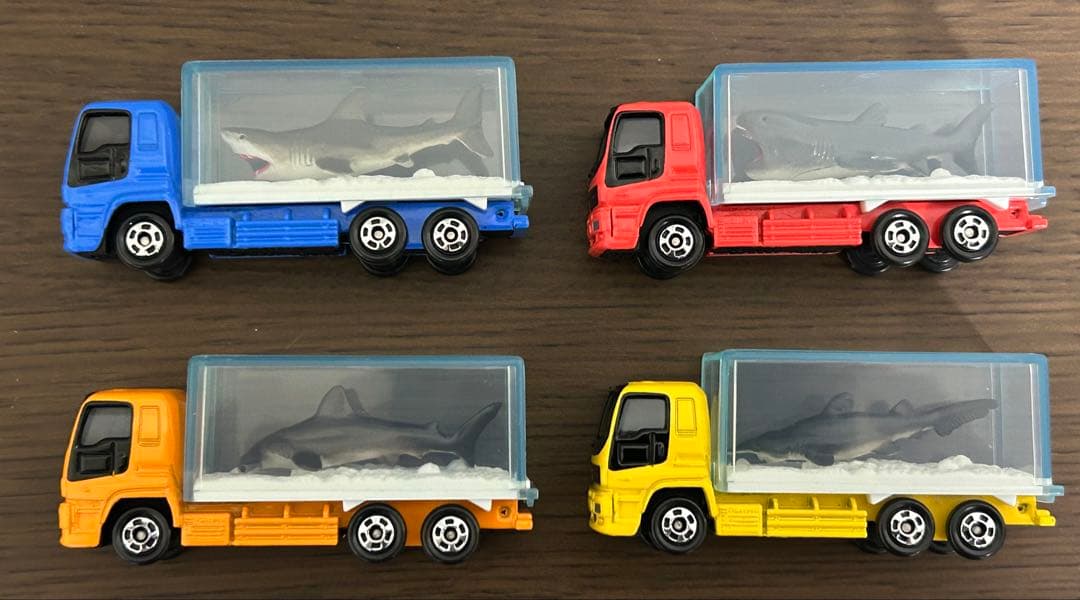トミカ ギフトセット 世界のサメコレクション