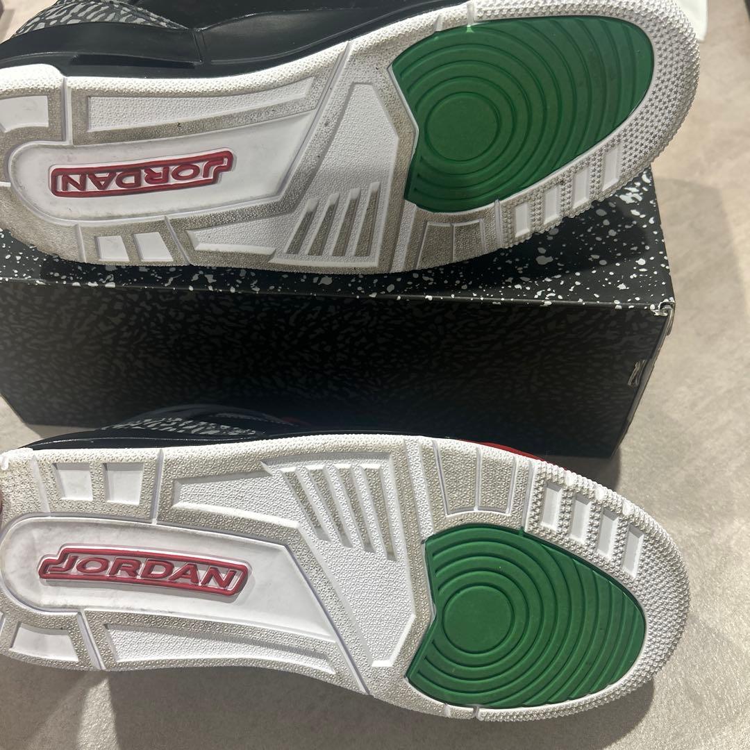 AIR JORDAN ナイキ エアジョーダンスニーカー黒×赤　美品28cm 箱付