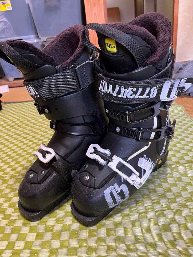 Dalbello 男性用スキー靴 黒