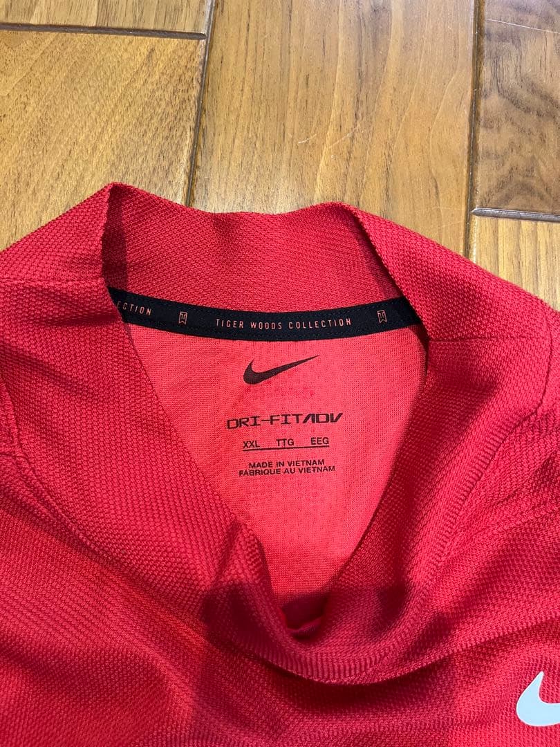 Nike Tiger Woods DRI-FIT 半袖シャツ+ベストＭセット売り