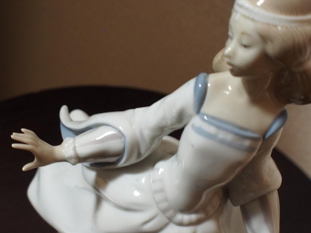 リヤドロ 　シンデレラ　フィギュリン　LLADRO 　陶磁器　美品