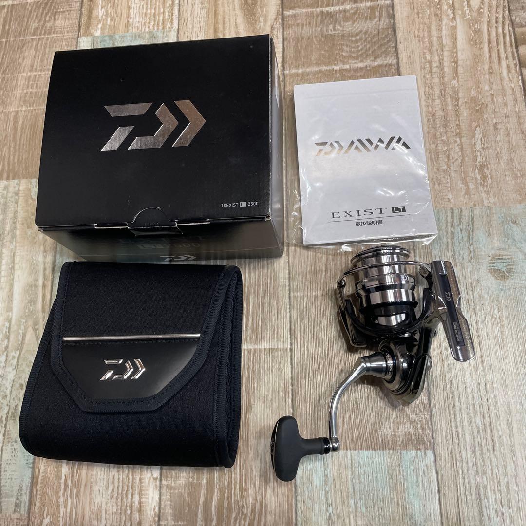 DAIWA 18EXIST LT2500リール ケース付き