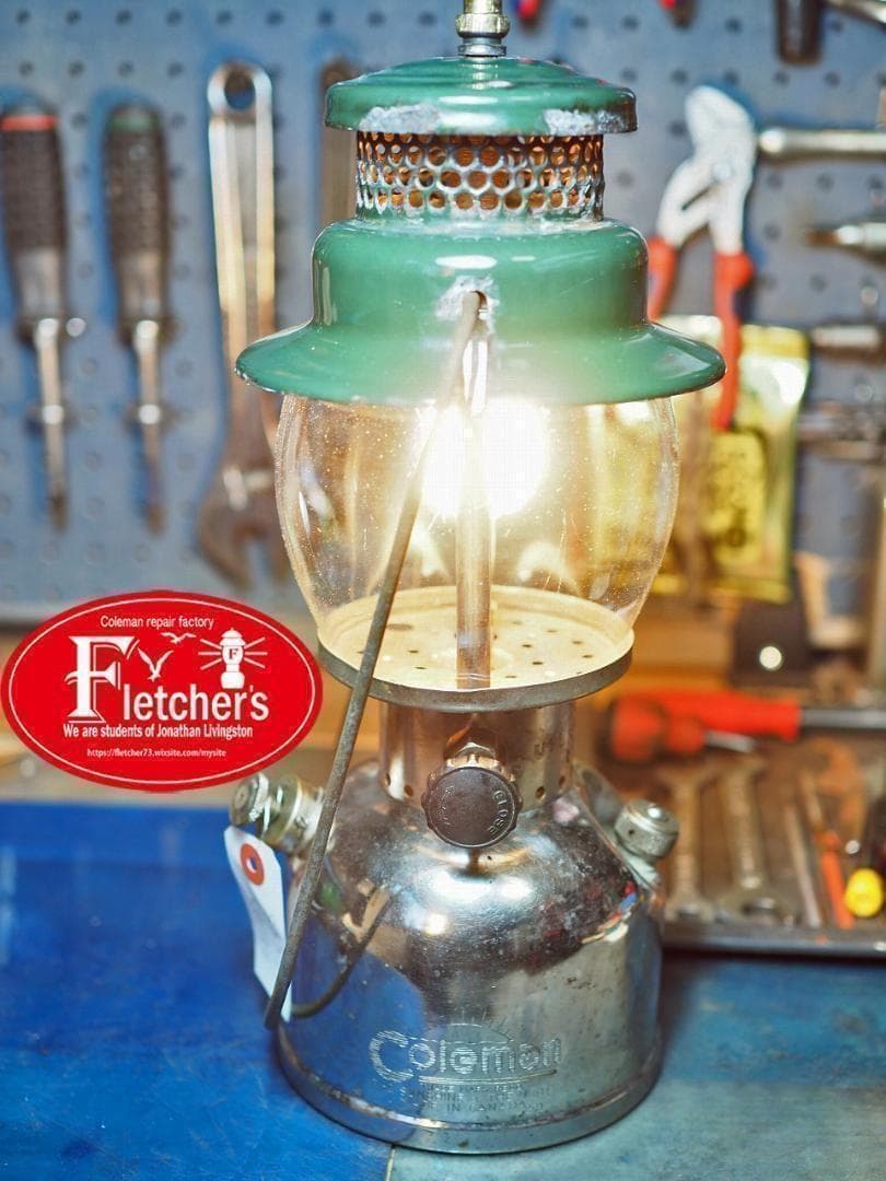 燃焼絶好調1950年12月製 カナダコールマン 242B エンボスカラー s33