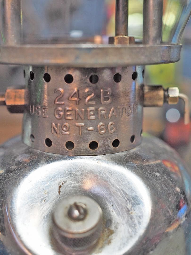 燃焼絶好調1950年12月製 カナダコールマン 242B エンボスカラー s33