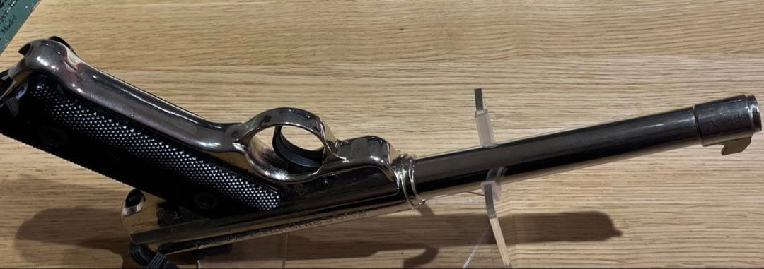 ロ*ー様 CMC ルガー MK1 ターゲット 5-1/2インチ　金属製 モデルガ