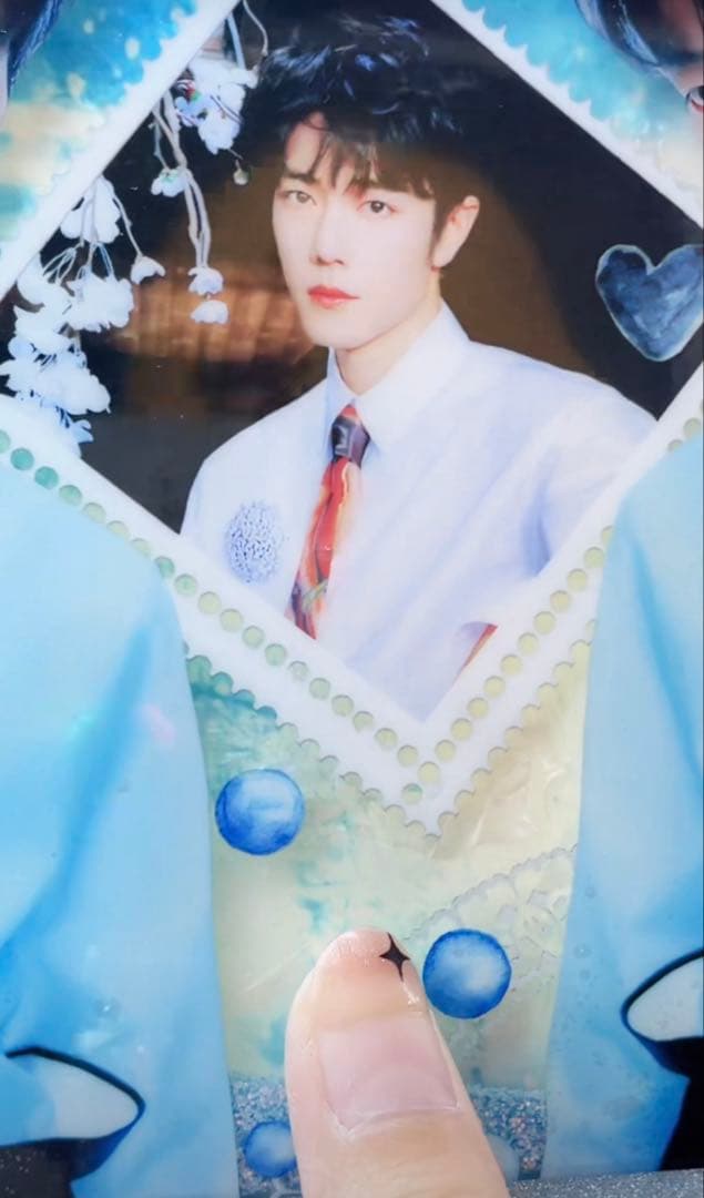 肖戦 新作 A5流砂アクリル特殊加工色纸 デザイン　6点セット❣️確認用❣️0110