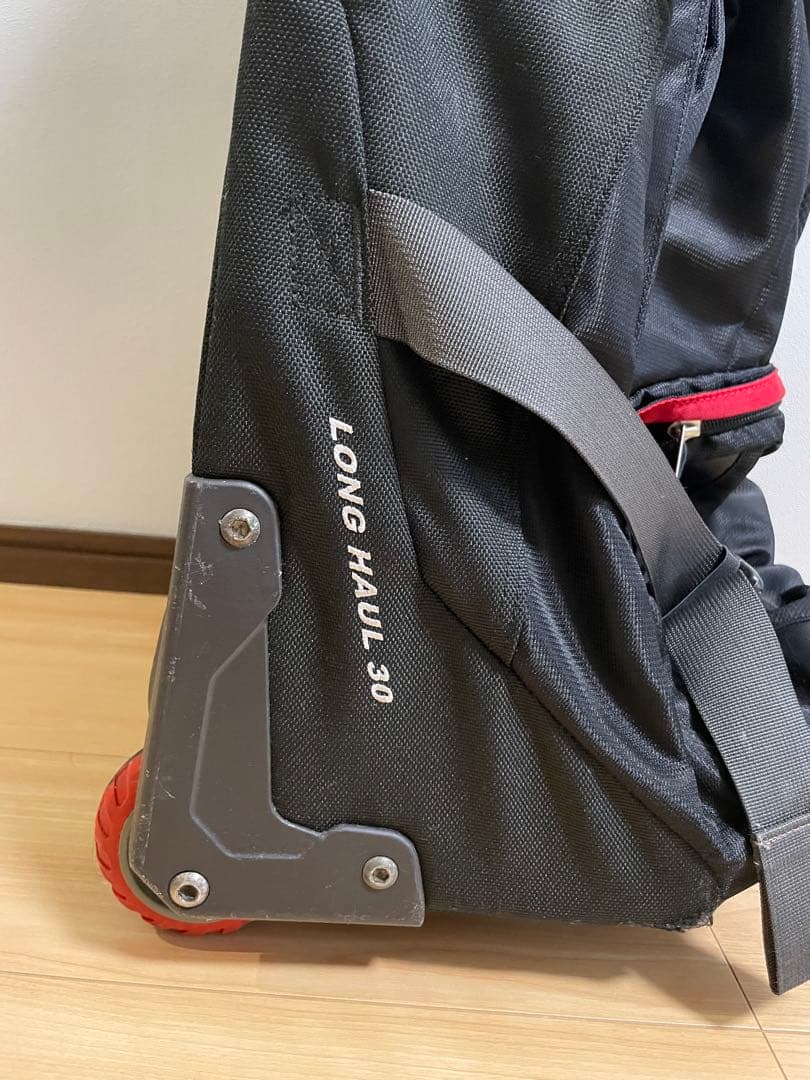 nuts 　　THE NORTH FACE キャリーケース