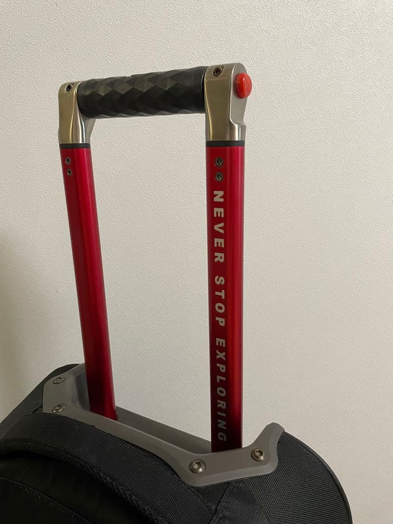 nuts 　　THE NORTH FACE キャリーケース