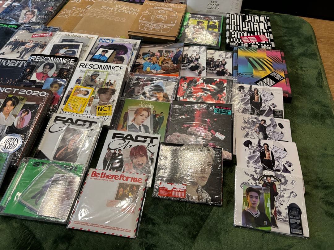 【まとめ売り】NCT127 アルバム CD 写真集 （トレカ・特典あり）