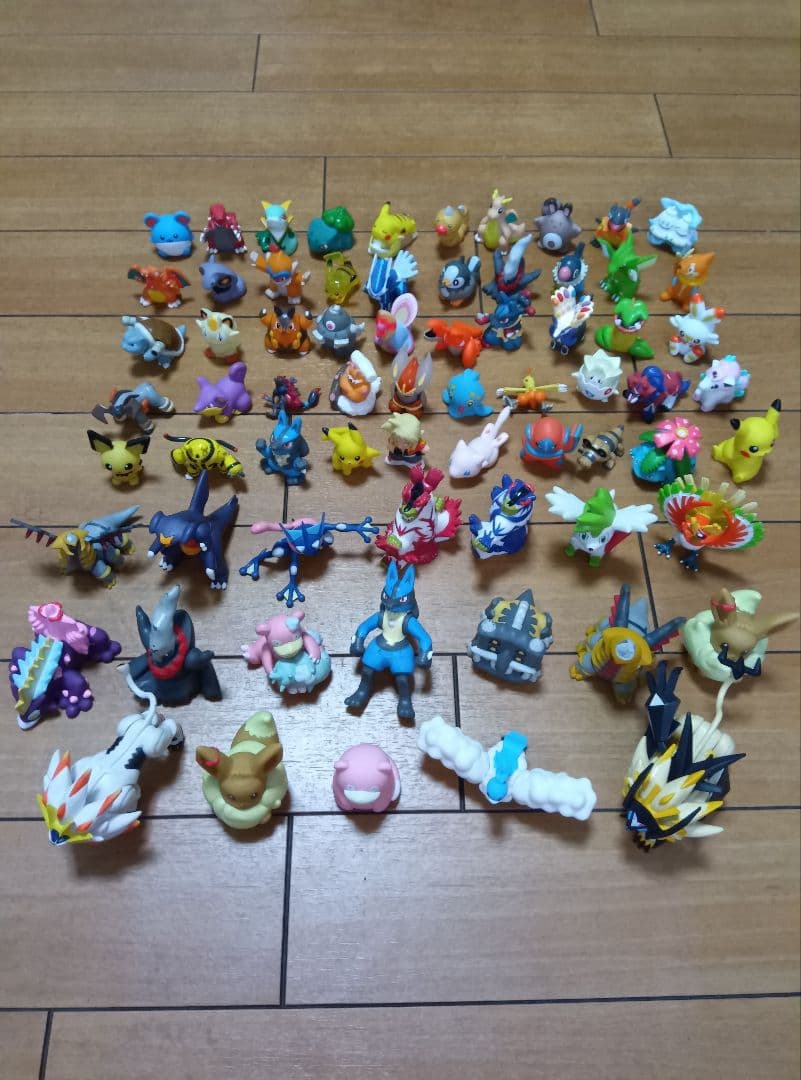 ポケモン　 指人形　フィギュア　まとめ売り　69個