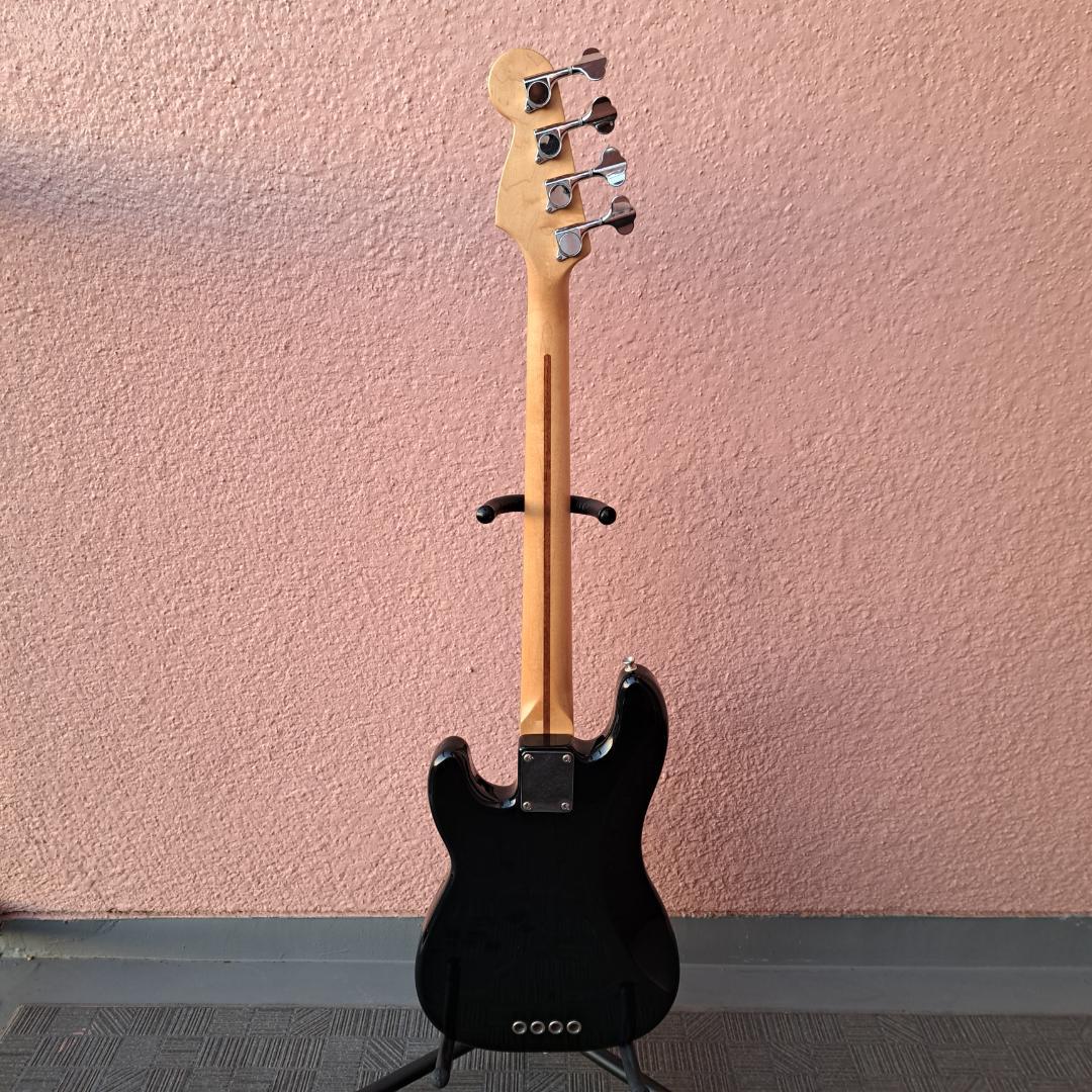 ■Fender P Bass Jr. PRECISION BASS フェンダー