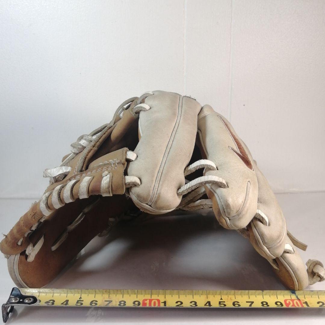 NIKE USA 一般軟式 オールラウンド 右投げ用 ホワイト