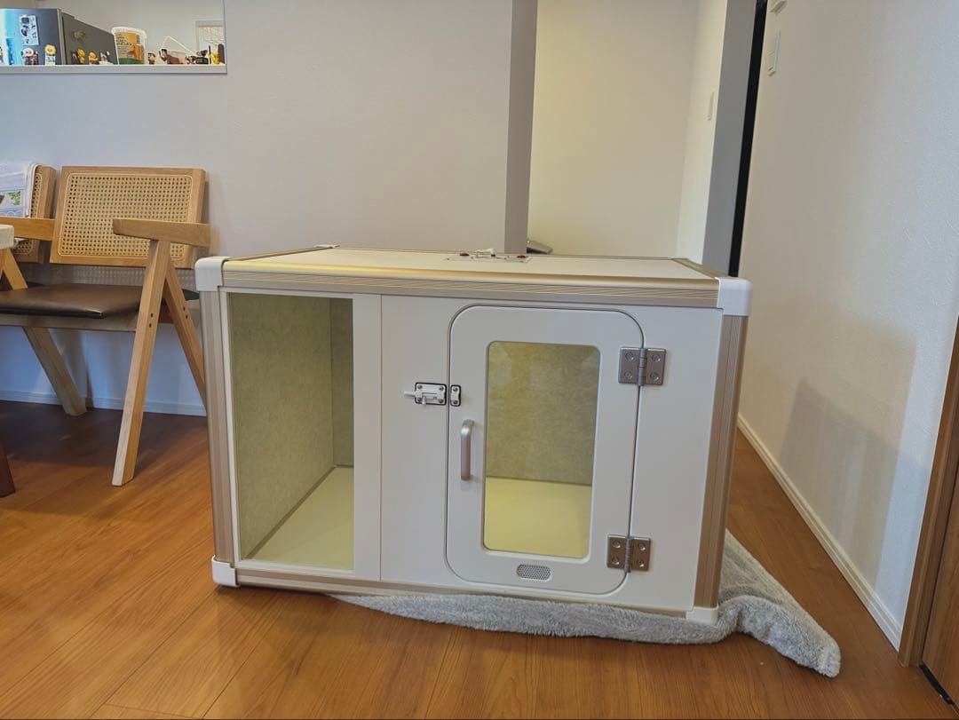 小型犬用透明防音ペットケージ