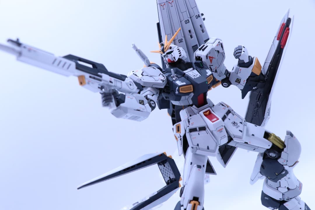 RG 1/144 νガンダム 【改修 塗装 完成品】