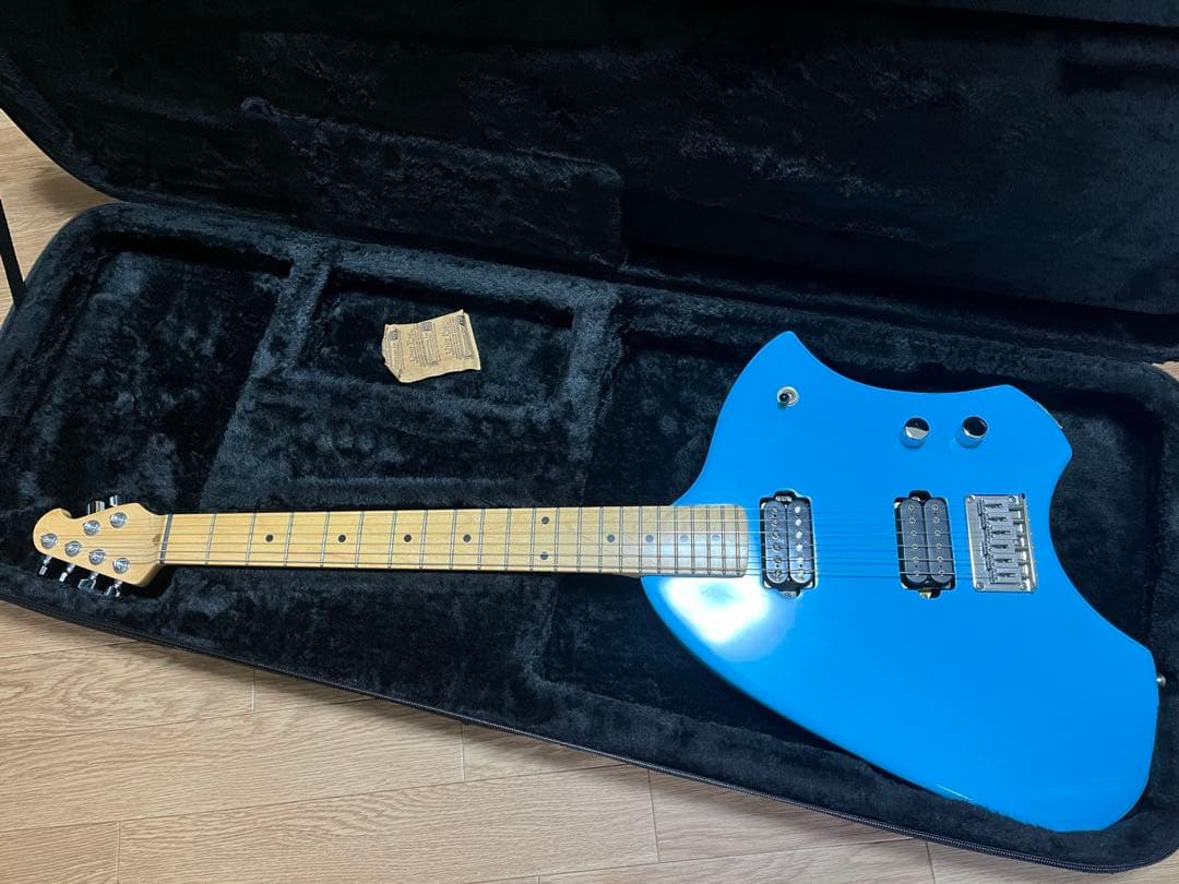  Guitar モデル ケース付 軽量 クラインギタータイプ