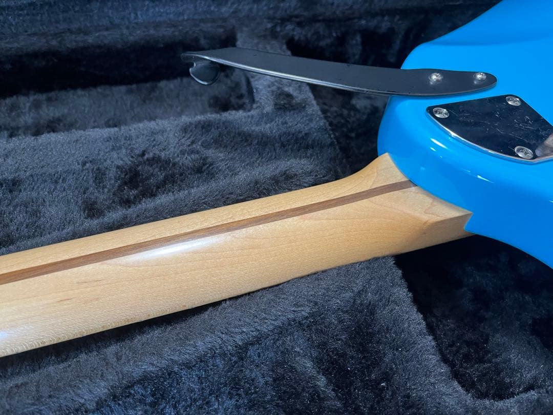  Guitar モデル ケース付 軽量 クラインギタータイプ