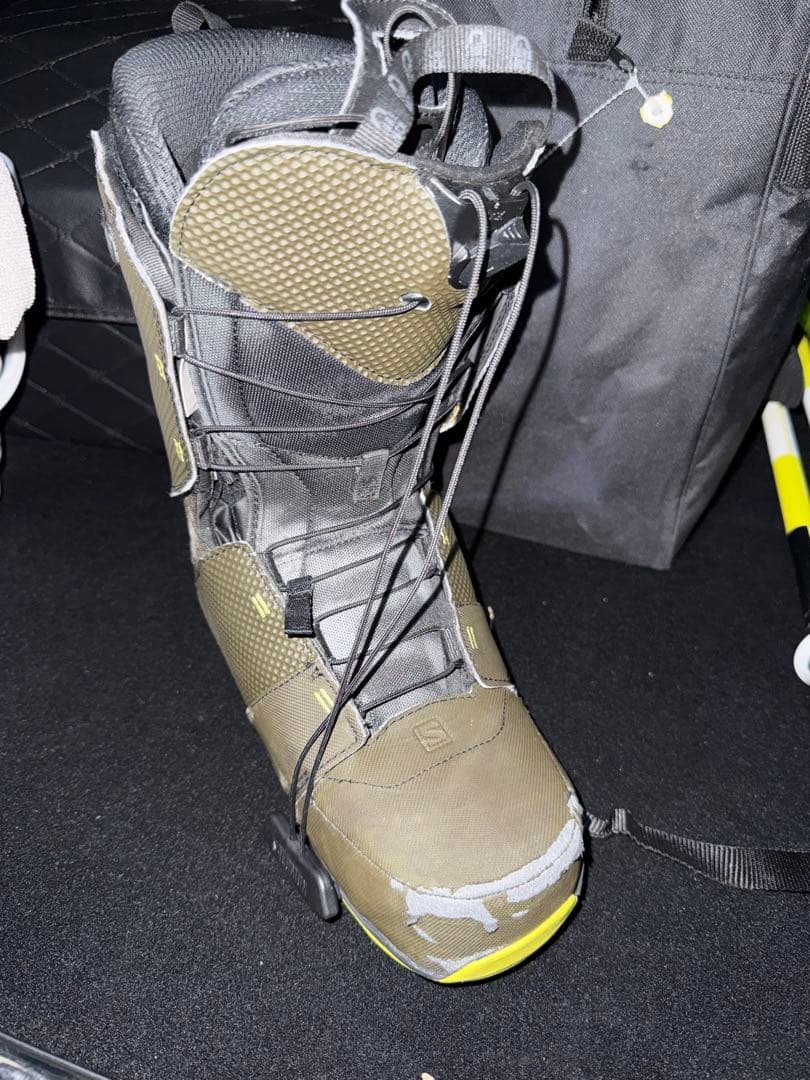 SALOMON スノーボードブーツ(28cm )