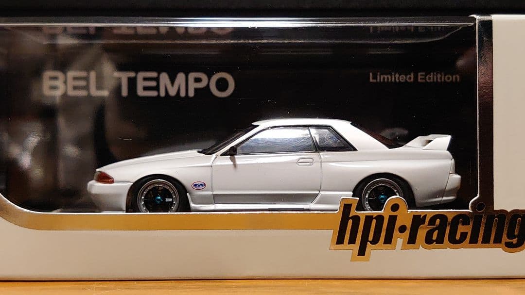 1/43 hpi グループA ホワイト r32 bnr32