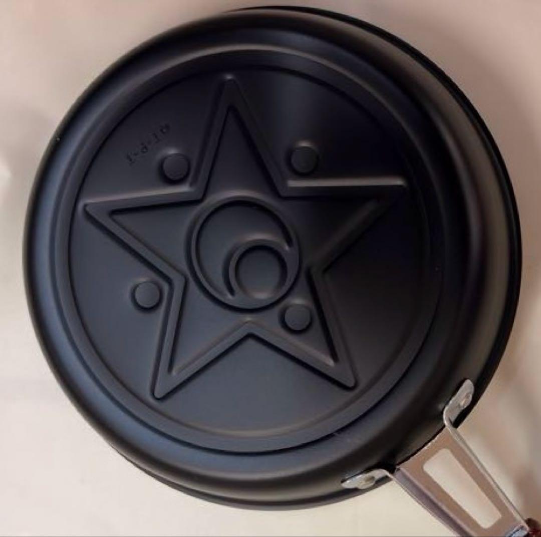 601井　セーラームーン　ストア限定　クリスタルスターコンパクト　パンケーキパン