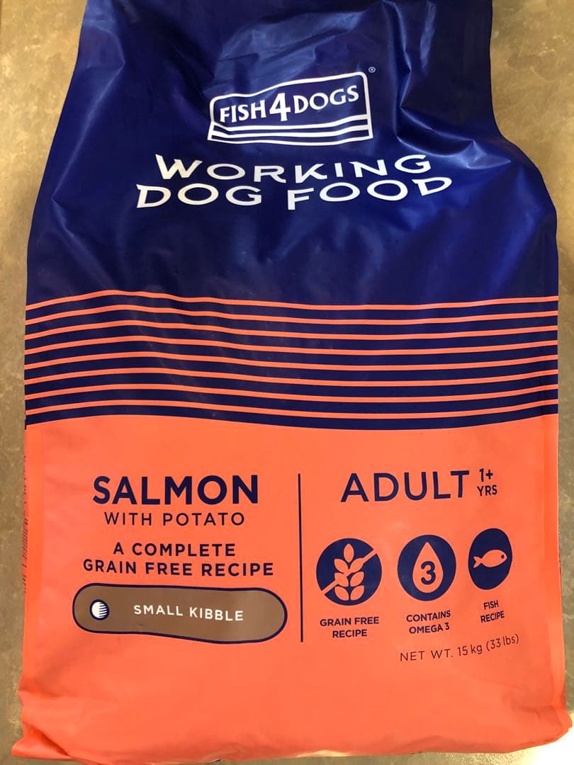 FISH4DOGS サーモン小粒　15kg