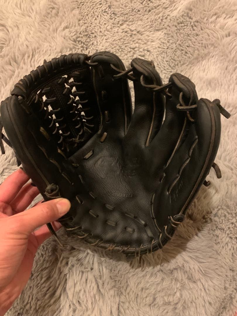 ミズノ グローバルエリート硬式グローブ 黒　内野手用