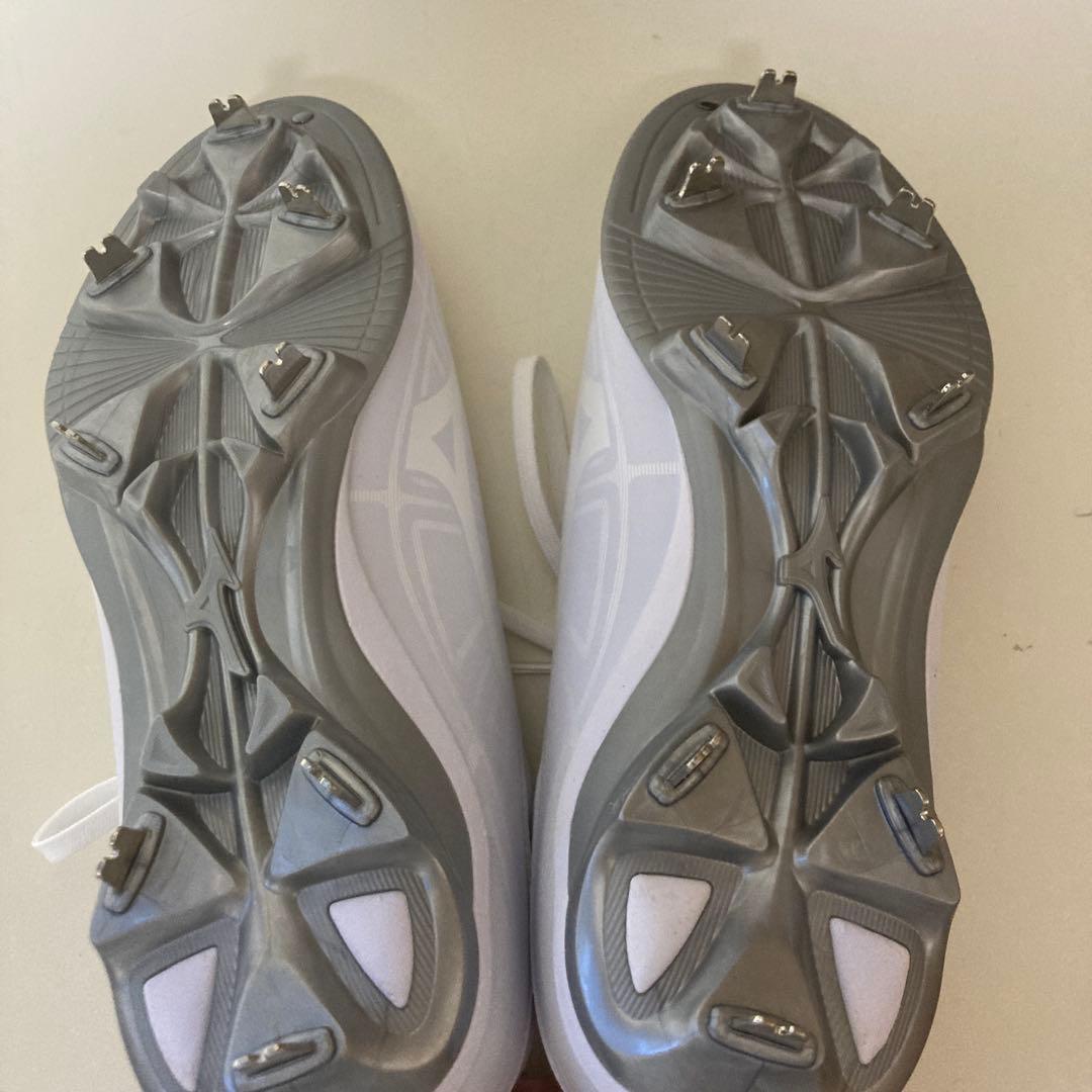 Mizuno ホワイト ローカット スパイク