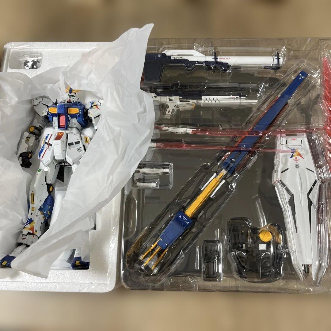 超合金　RX-93ff νガンダム & MSN-04F サザビー セット