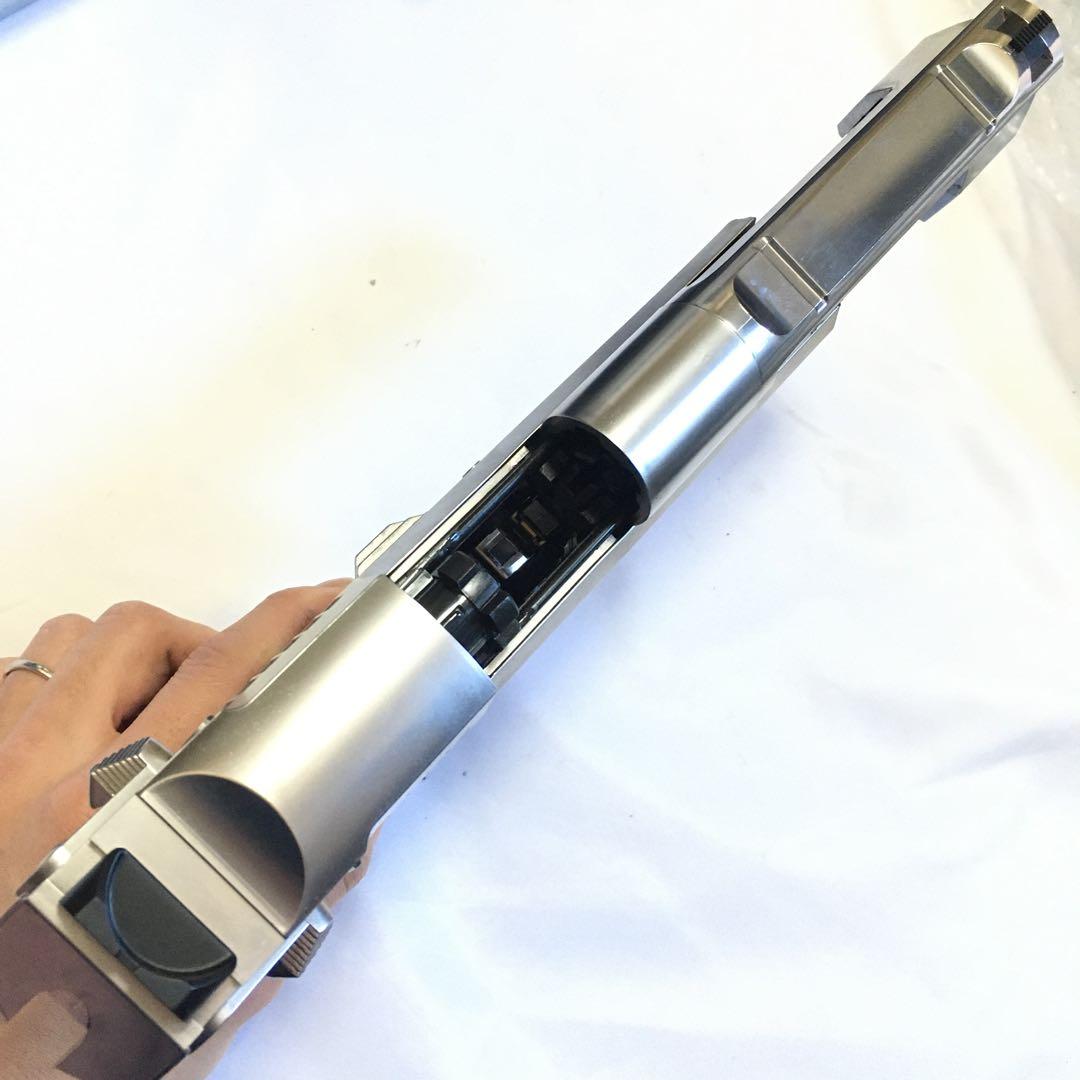 【動作快調!!】 東京マルイ デザートイーグル 50AE ガスガン セット!!