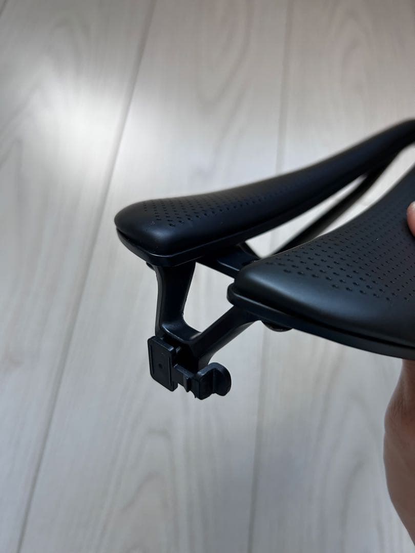 h*i様 BONTRAGER AEOLUS PRO 145mm カーボンレール