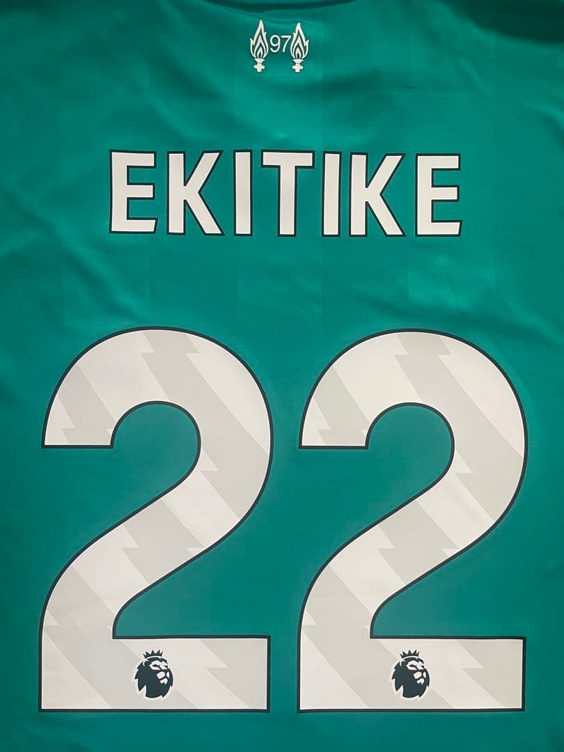 リヴァプール 3rd エキティケ