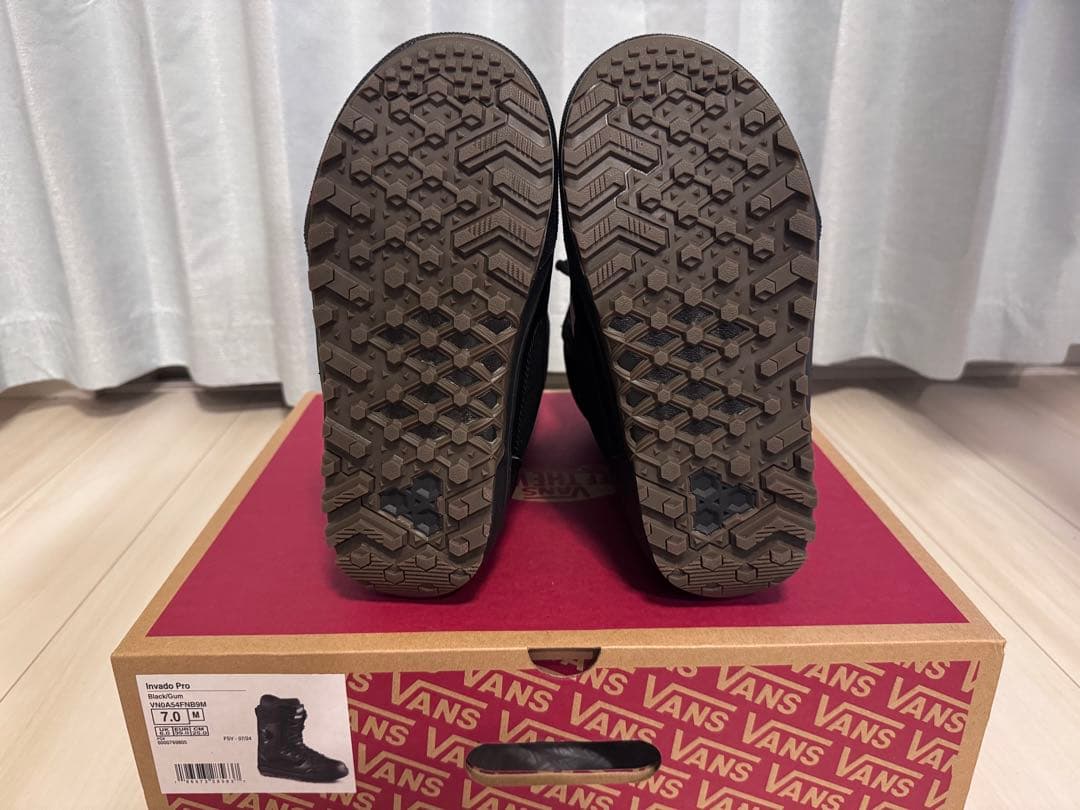 【新品未使用】VANS Invado Pro 25cm Black/Gum