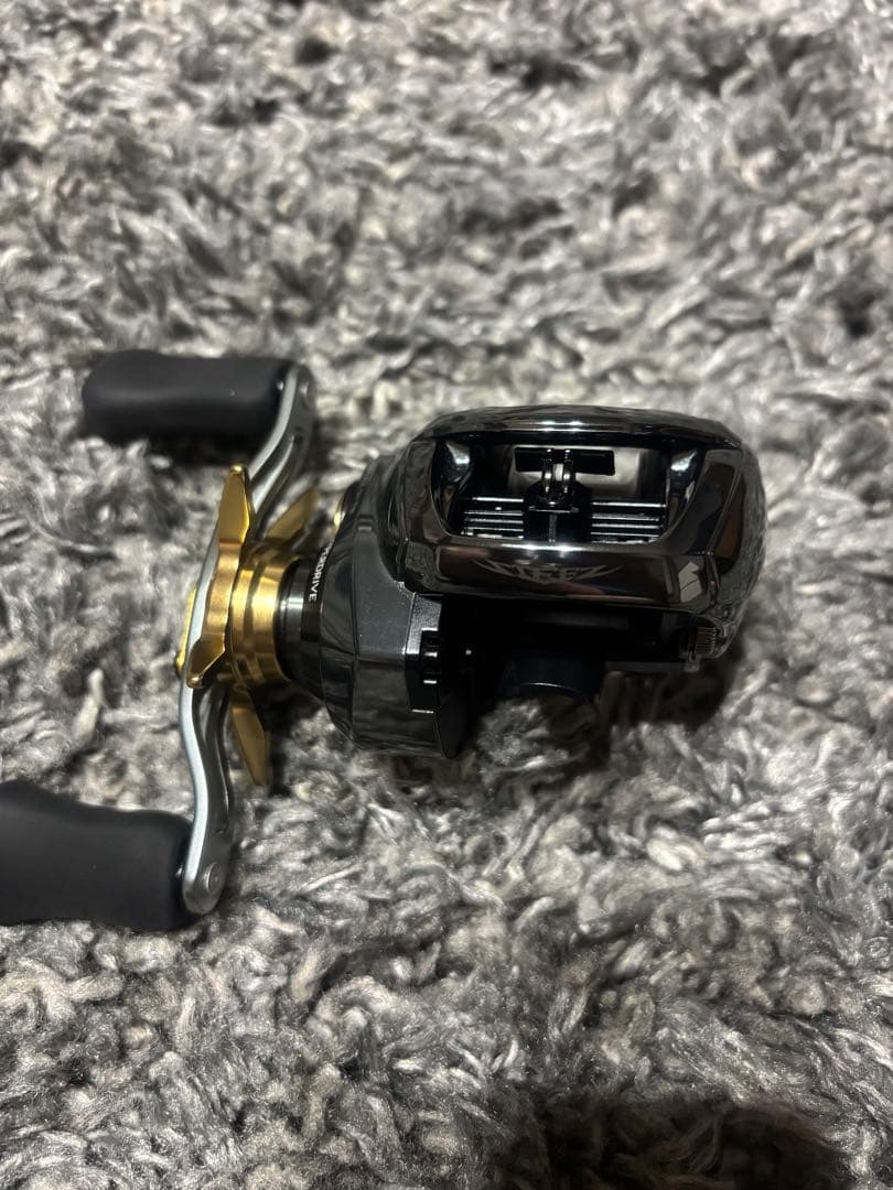 ☆ダイワ 24スティーズ SV TW 100 極美品☆